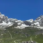 Апартаменты Delle Marmotte Cir N 0012 Брей-Червиния