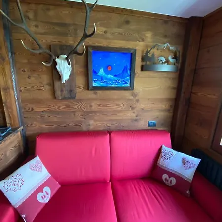 Apartment Delle Marmotte Cir N 0012 *